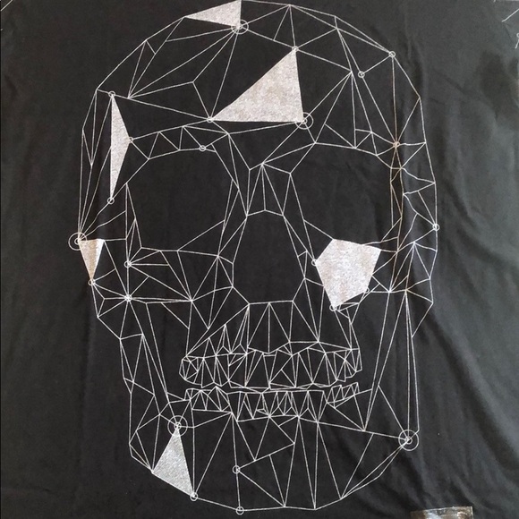MENS GEOMETRIC SKULL IRON FIST SHIRT - Picture 2 of 5